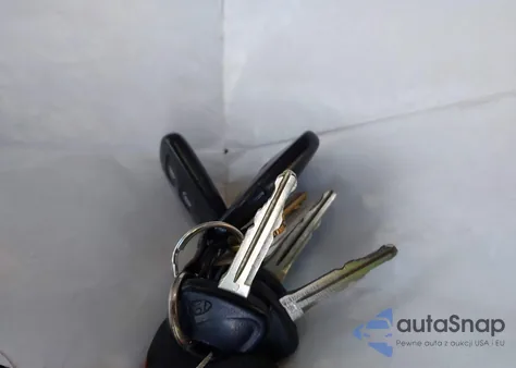 2008 Hyundai Santa Fe Gls z USA, uszkodzony, nr VIN 5NMSG13D88H220412